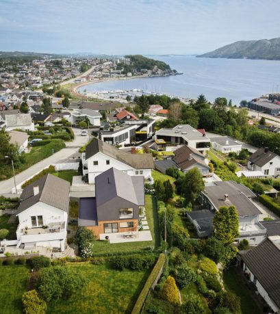 043_7f5b74d3-5136-4061-b8f6-92df3b9acb83